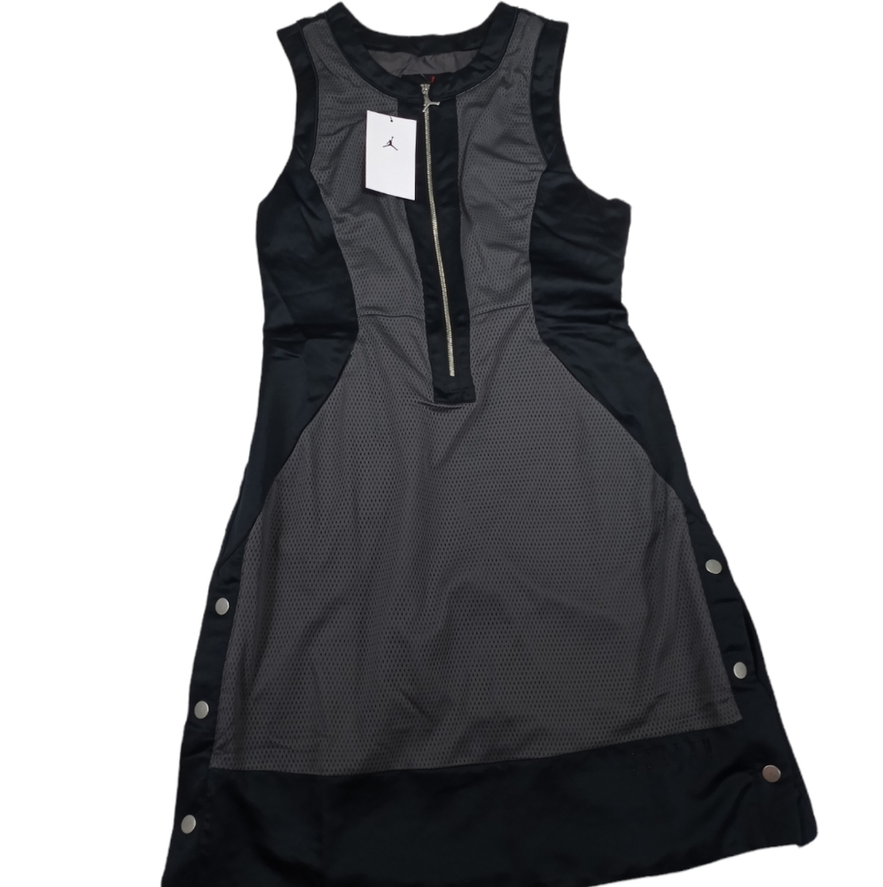 Nike Women's  Air Jordan Classic Dress Size Small